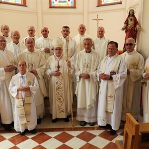 Kardinal Bozanić slavio misu sa svećenicima jubilarcima zaređenima 1995. godine